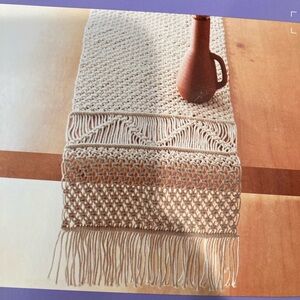 Elegant Cream Macrame Table Runner NWT
